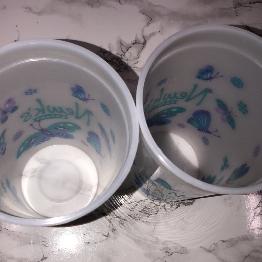 Newks Eatery collectible ovarian cancer awareness plastic tumblers - Picture 2 of 4